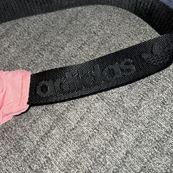 Adidas Fanny pack with 2 pockets - Picture 3 of 6